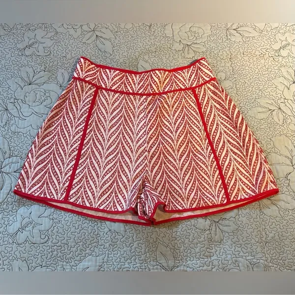 NWT Lovers + Friends Bizzy High Waist Wide Leg Embroidered Chevron Shorts~ L💛 - Image 10