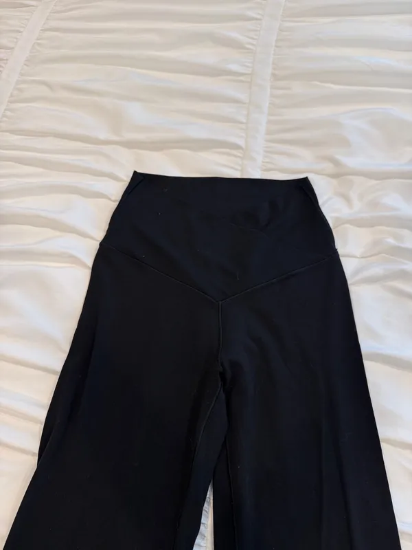 Aerie Crossover Flare Leggings - Image 3