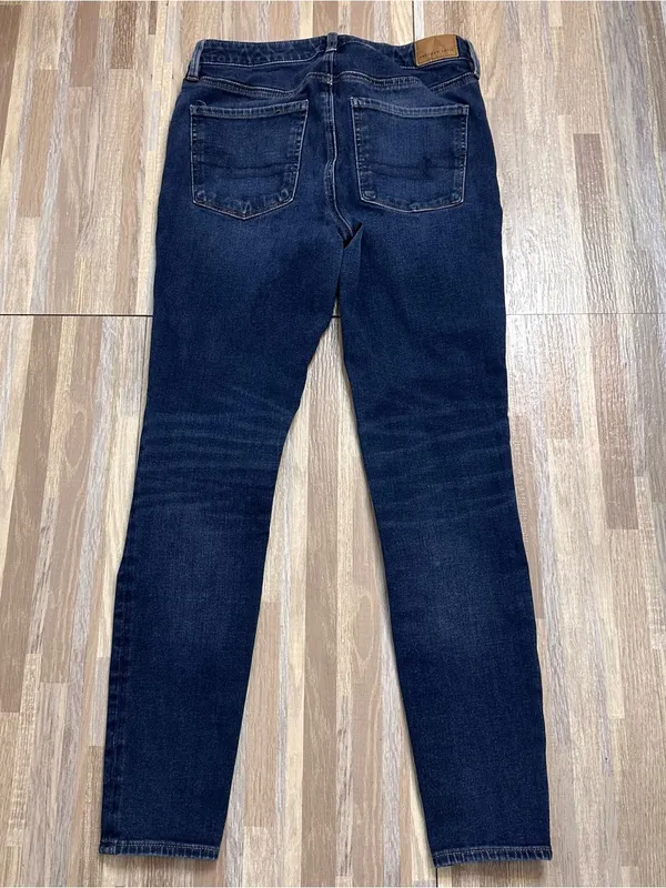 American Eagle Outfitters Dark Blue Skinny Jeans Women’s Size 6 - Image 11