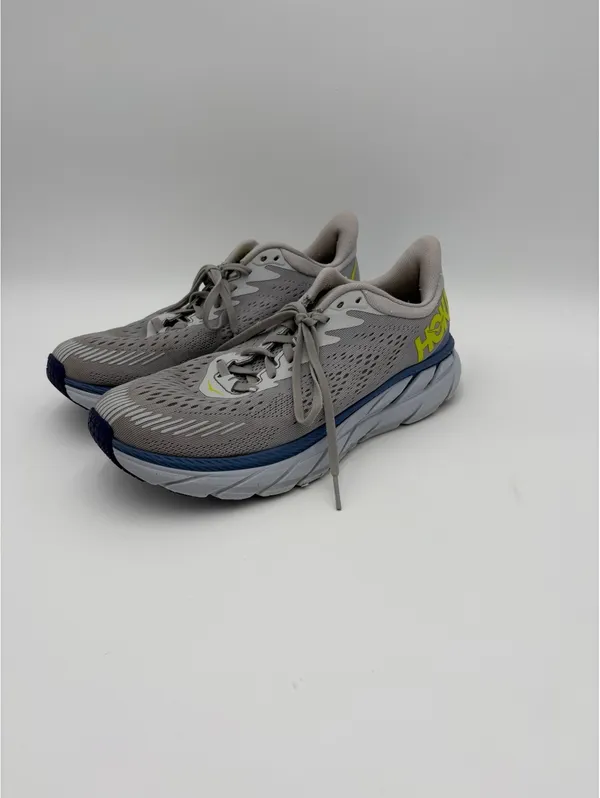 Hoka Clifton 7 $180 Woman’s 9 One One Gray Running Shoes with Yellow Logo - Image 2