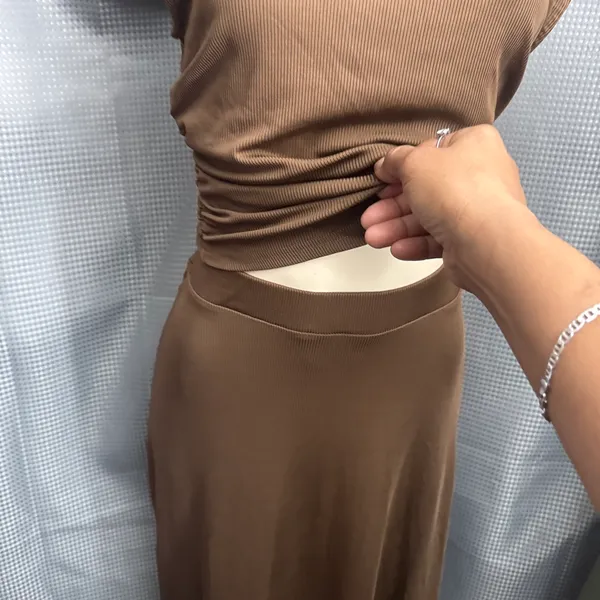 New two piece set size small Brown - Image 2