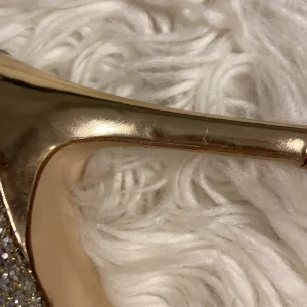 Ivanka Trump Pumps Gold color size 9M - Image 5