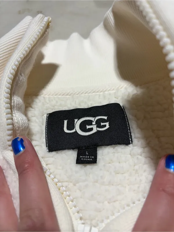 UGG janeann half zip Cream Sherpa Pullover large - Image 3