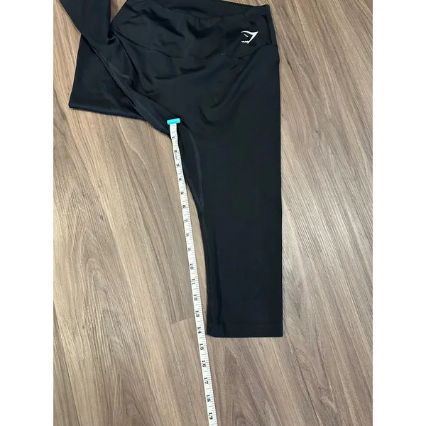 Gymshark Black Cropped Athletic‎ Leggings Womens Activewear size small - Image 4