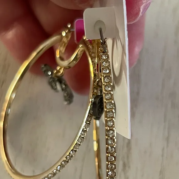 Betsey Johnson black star rhinestone hoop earrings - Image 3