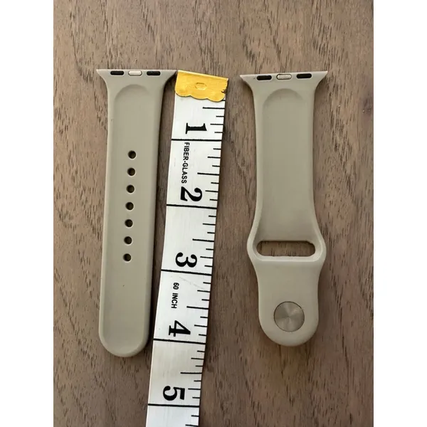 Apple Watch Light Gray Silicone Band - Image 3