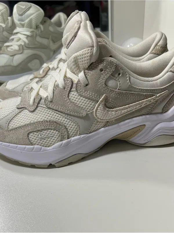 Nike AL8 Women’s White & Beige Mesh Chunky Sneakers size 7.5 - Image 3