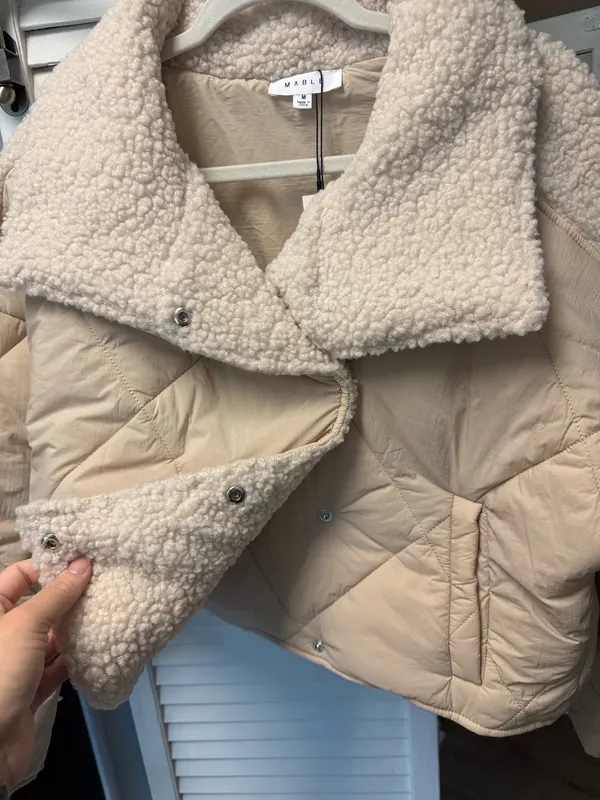 Fuzzy jacket - Image 3