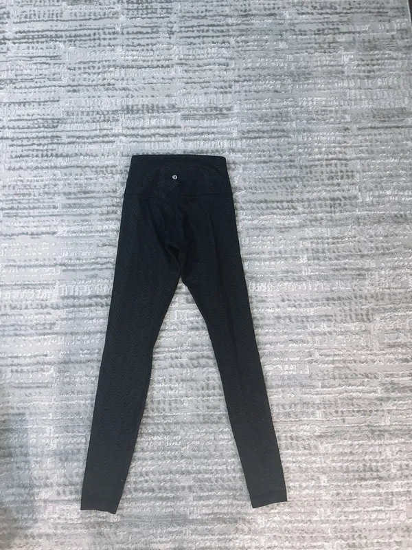 Lululemon Align Leggings 28" - Image 2