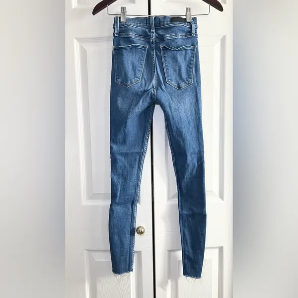Abercrombie and Fitch Ultra High-rise Jean Legging - 24/00 - Image 3