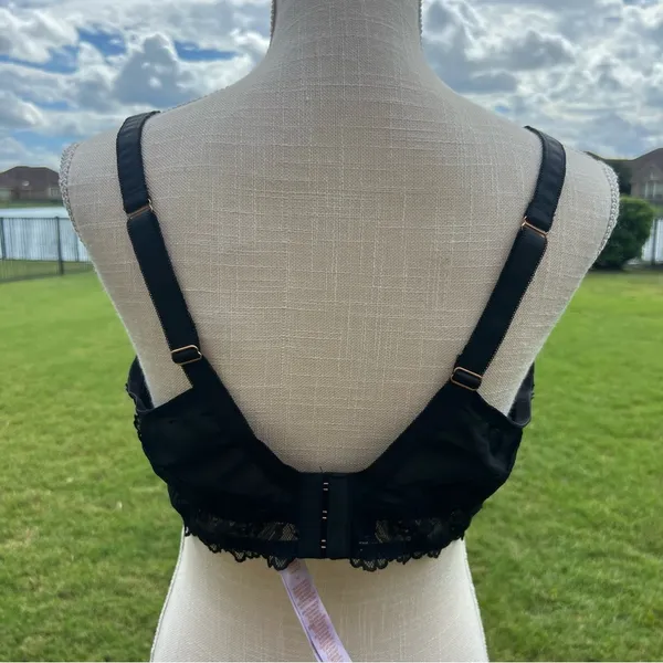 Savage X Fenty Black Lace Bra - Image 4