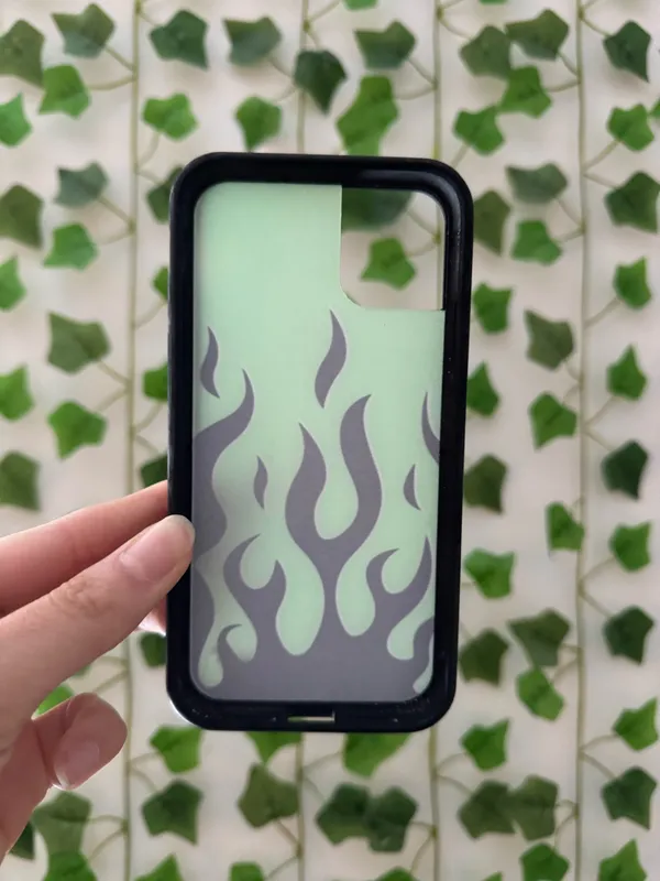 Wildflower Case Iphone 11 Neon Flame - Image 3
