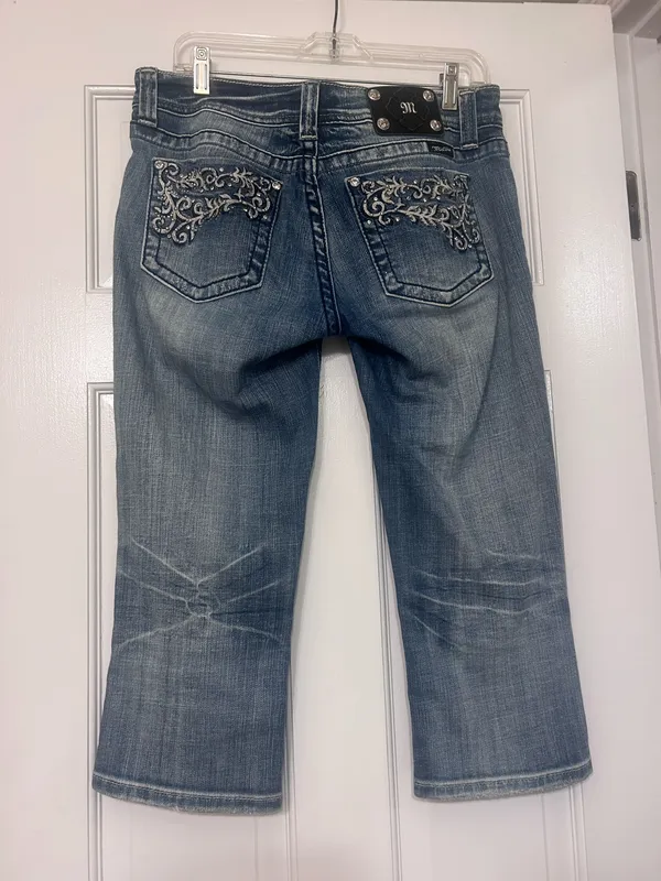 Miss Me Cropped Jeans 29 - Image 2