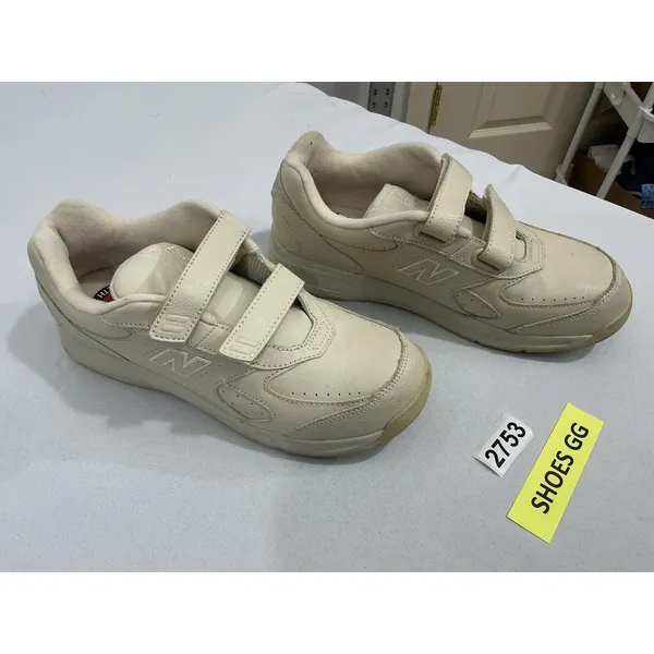 Womans New Balance Health Walk WW575vb Size 8.5 B Beige Sneakers - Image 2