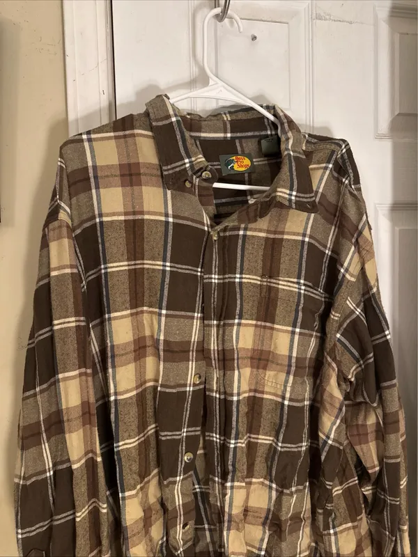 Bass Pro Button Shops Plaid Down Flannel Shirt - Image 6