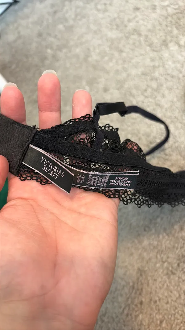 Victoria’s Secret bralette - Image 4