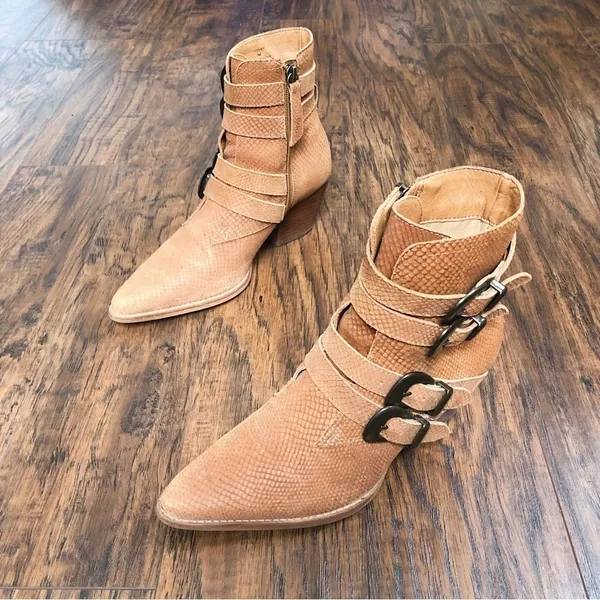 Matisse • Harvey Multi-Strap Boot embossed leather buckle tan western ankle - Image 2