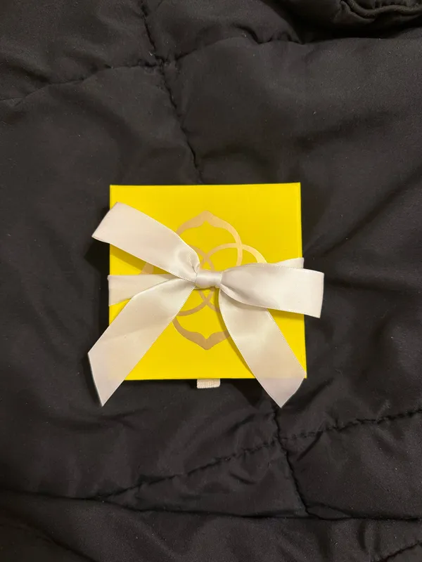 Kendra Scott Megaphone Necklace - Image 2