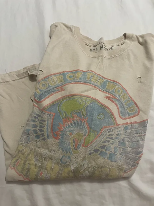 Van Halen T-Shirt Urban Outfitters - Image 2