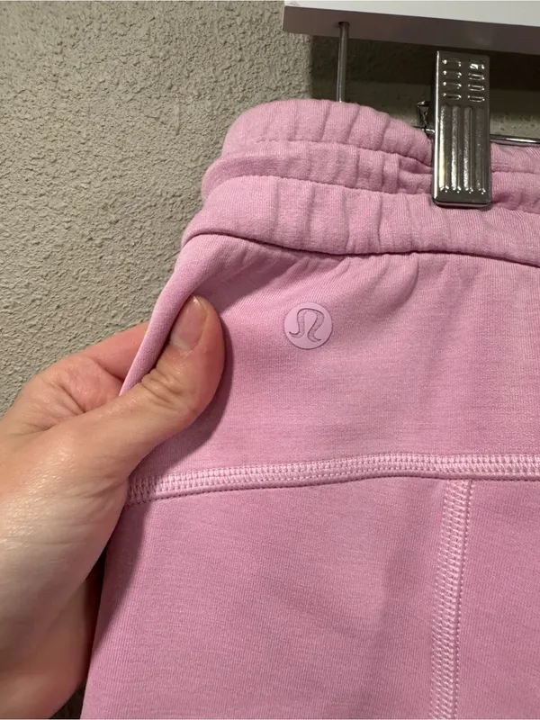 Lululemon Softstreme High-Rise Short 4" Vitapink - Image 7