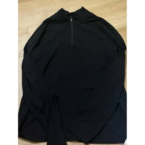 Figs black zip up - Image 2