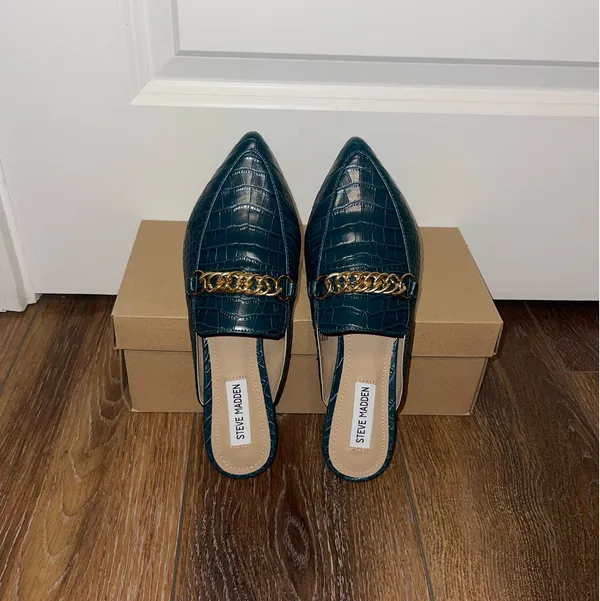 Steve Madden Forever Chain Pointed Toe Mules - Image 4