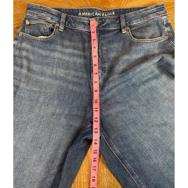 American Eagle Super High-Rise Baggy Wide Leg Jeans 14 Short Blue Raw Hem - Image 9