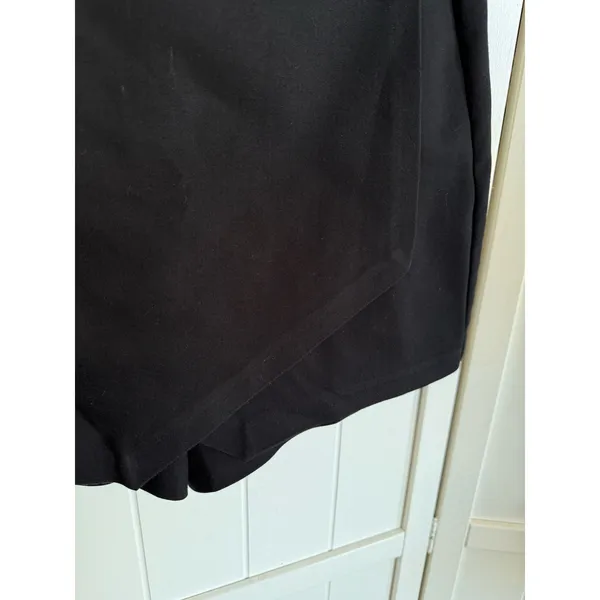 Abercrombie & Fitch Womens Skort Sz 2 Skirt Shorts Black‎ Asymmetrical Diagonal - Image 6