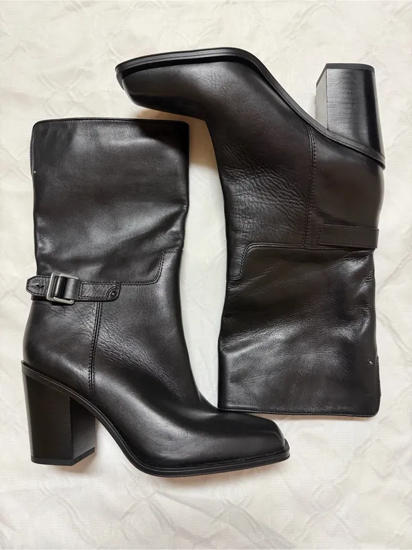 Franco Sarto Black Leather Slip on Boots(Size 8.5M) - Image 3
