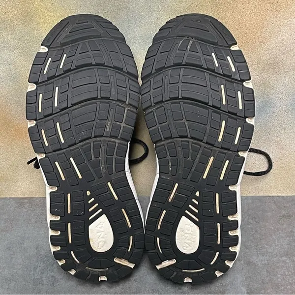 Brooks Addiction GTS 15 Women's Black Narrow Running Shoes Size 7.5 (2A) - Image 15