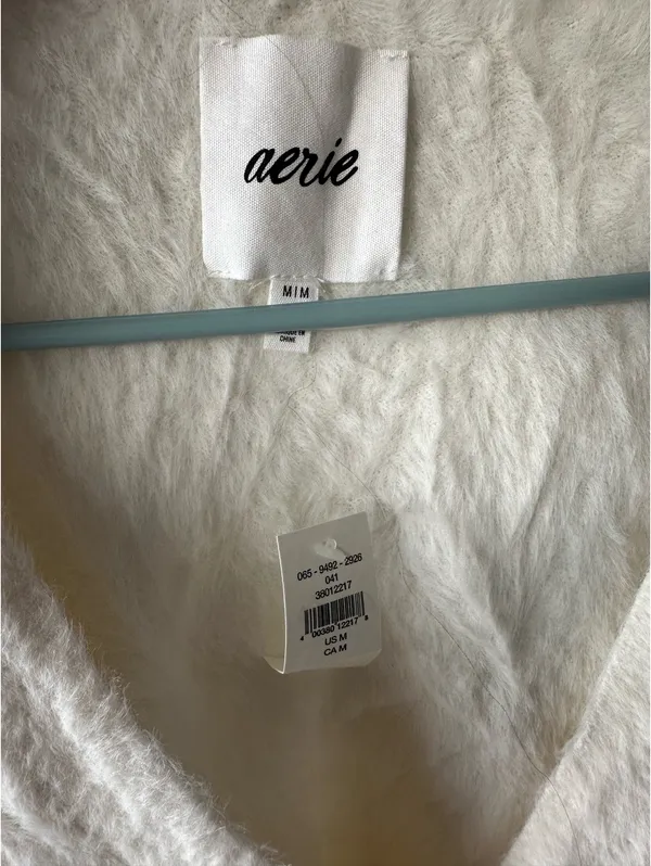 White Aerie Eyelash Cradigan - Image 2