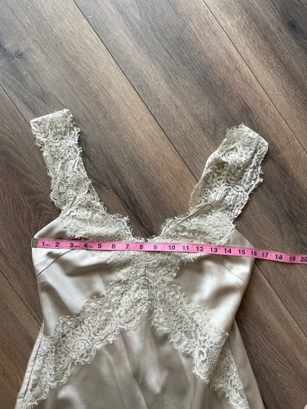 Hansen and Gretel Lucille Slip Dress In Champagne- size Large - Image 6