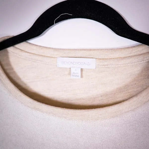 Beyond Yoga Cross Paths Long Sleeve Crew Terrycloth Pullover Oatmeal Sweater S - Image 2