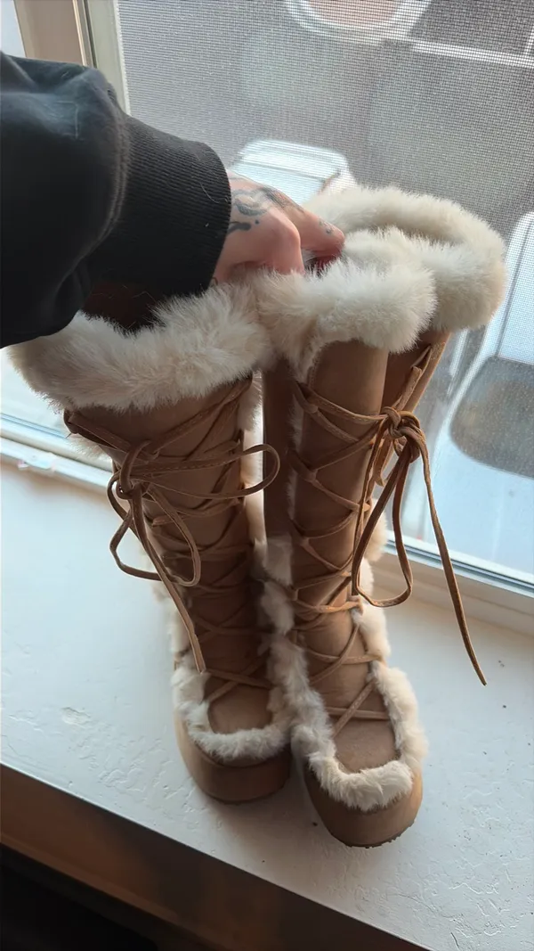 brown suede demonias - Image 3