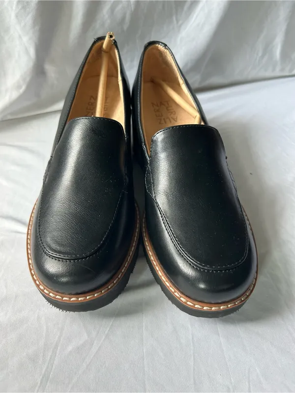 Naturalizer Black Leather Lug Sole Platform Loafers size 6 - Image 5