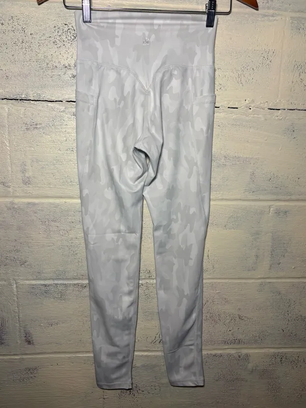 BuffBunny Limitless Legging Pant Tight Snow Camo White High Glute Contour Small - Image 6