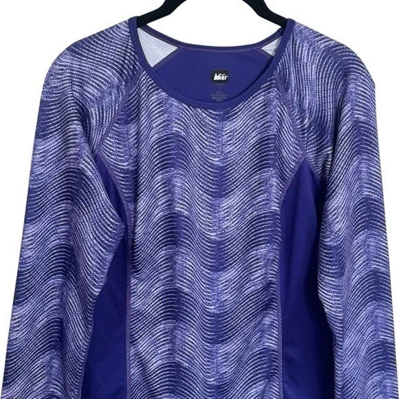 REI Purple Reflective Athletic Long Sleeve Hiking Camping Outdoors Comfort S - Image 3