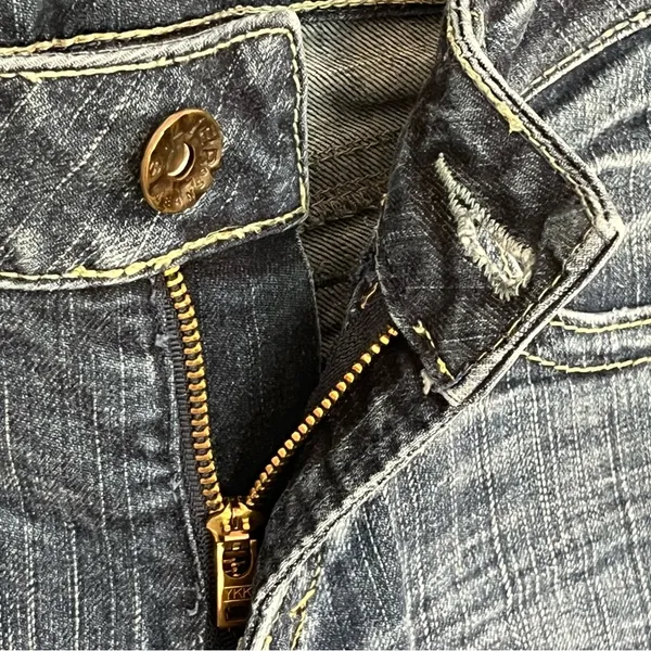 Silver Aiko Bootcut Jeans Women’s Size 28x31 Thick Stitch Dark‎ Denim Low Rise - Image 6