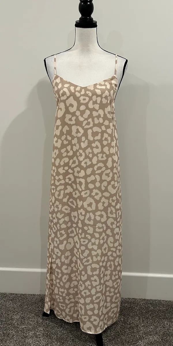 Pink Lily Maxi Dress - Image 2
