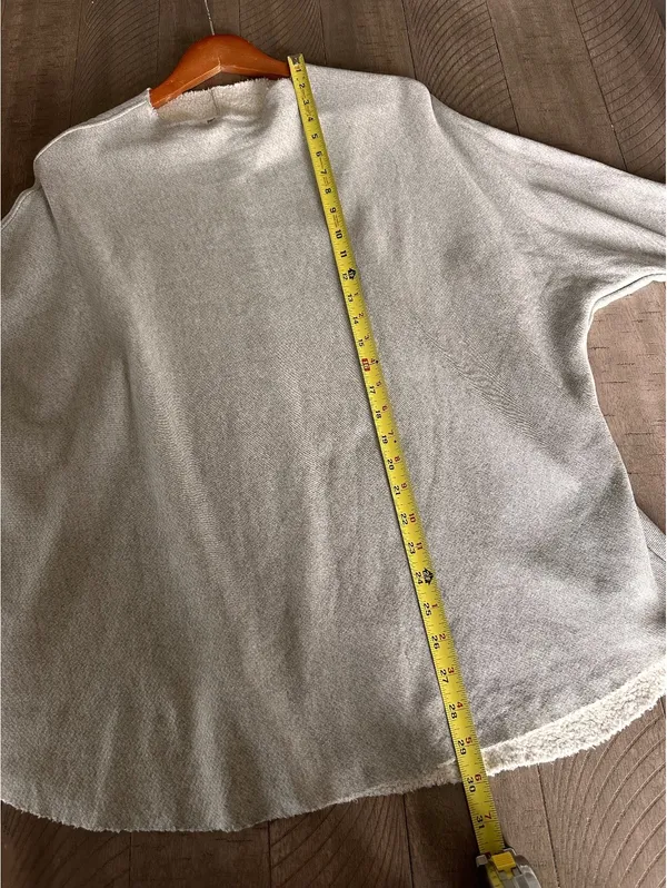 Perfectwhitetee Morrison Mock Neck Sweatshirt in Heather Grey Women’s size Small - Image 11
