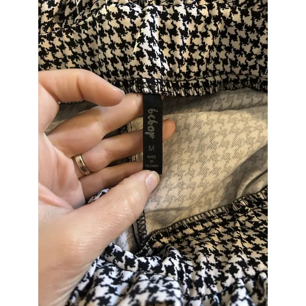BeBop Black White Plaid Tie Front Wide Leg Pant M, Casual Travel Office Comfort - Image 5