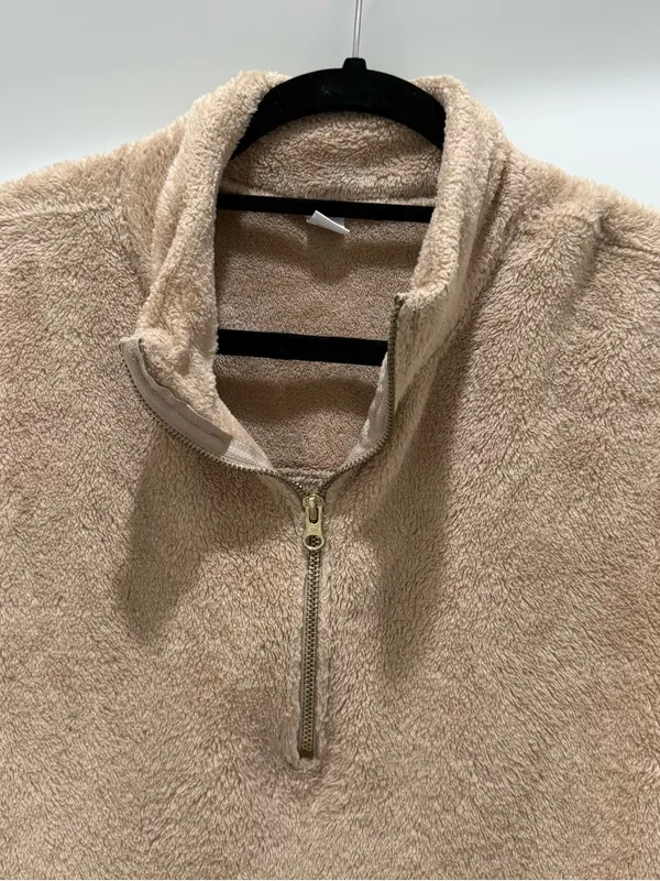 Old Navy Beige Teddy Quarter Zip Pullover Sweater Small - Image 6