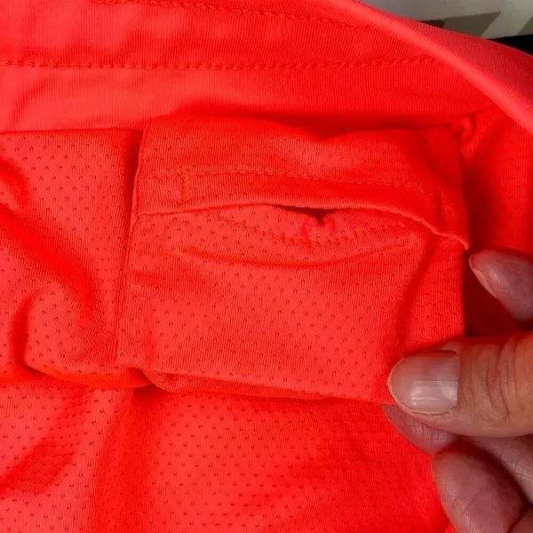 Fabletics Suva Run Shorts Large - Image 7