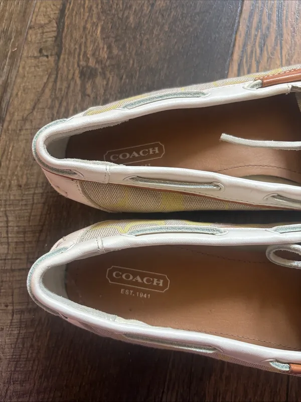 Coach Richelle Women's Yellow and Cream Signature Logo Canvas Boat Shoe Sz 9 - Image 5