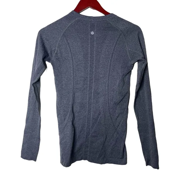 Lululemon Swiftly Tech Long Sleeve Shirt Embroided Gray Womens 6 - Image 2
