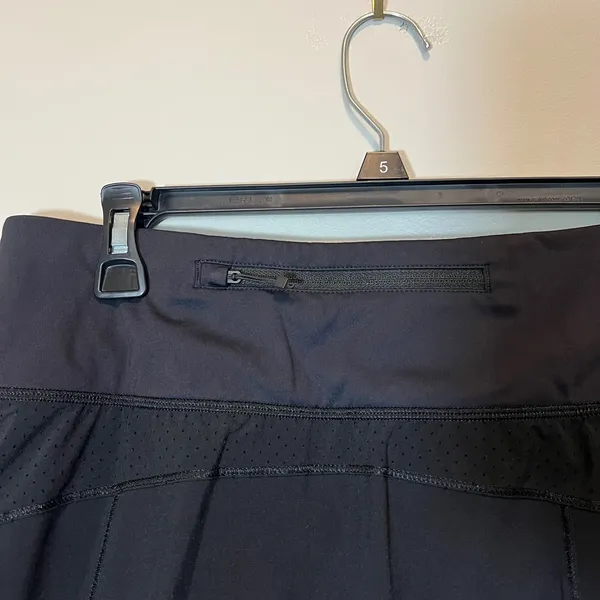 Athleta Run With It Skort Women's Medium Black Active Running Tennis Pocket - Image 5
