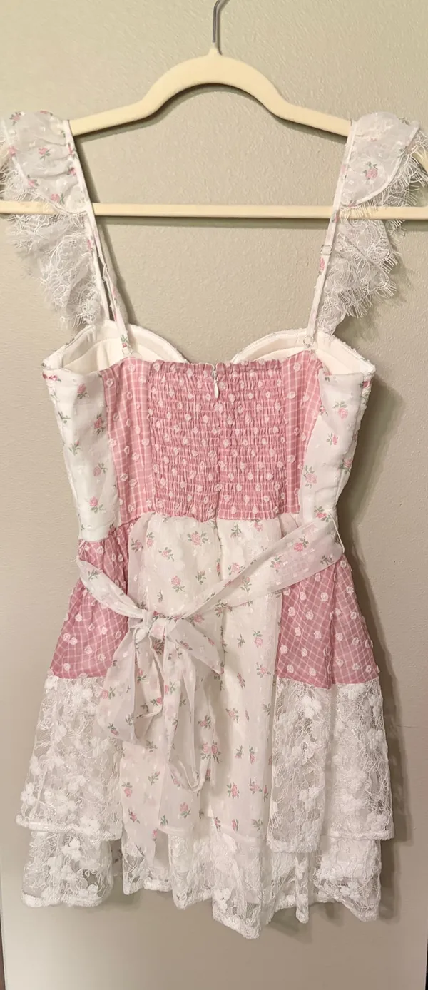 Altar'd State Baby doll, lace dress pink - Image 2