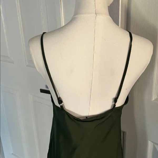 SUPESU Satin Midi Slip Dress Adjustable Spaghetti Strap, Green, Size XS, NWT - Image 7