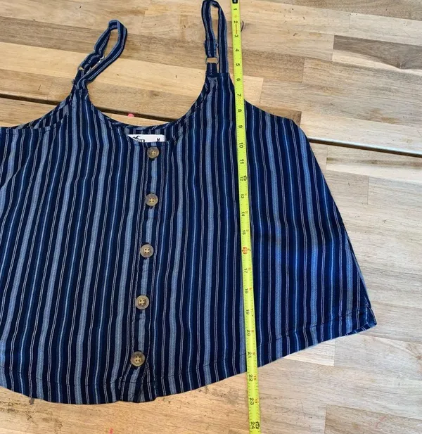 Hollister Blue Stripe Button Up Tank Top M - Image 4