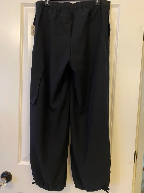 Old Navy Jogger Quick-dry Pants Size S - Image 4